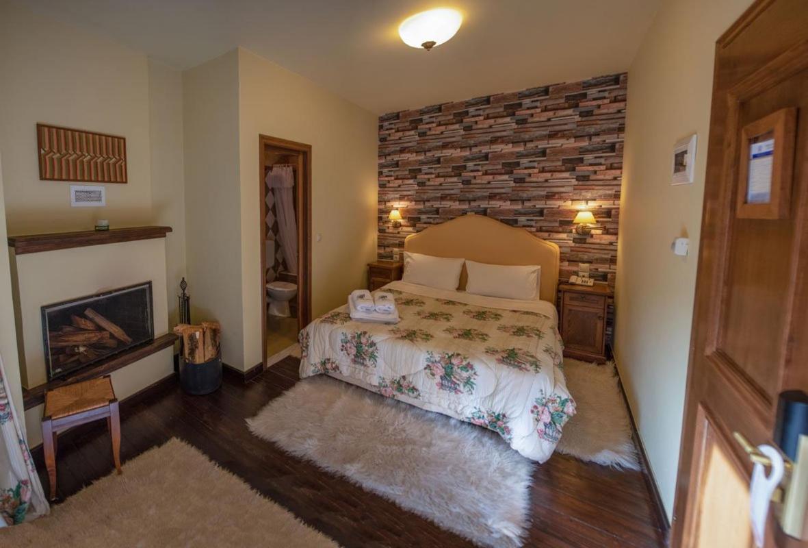 Villa Virginia Hotel Voutiron Екстериор снимка
