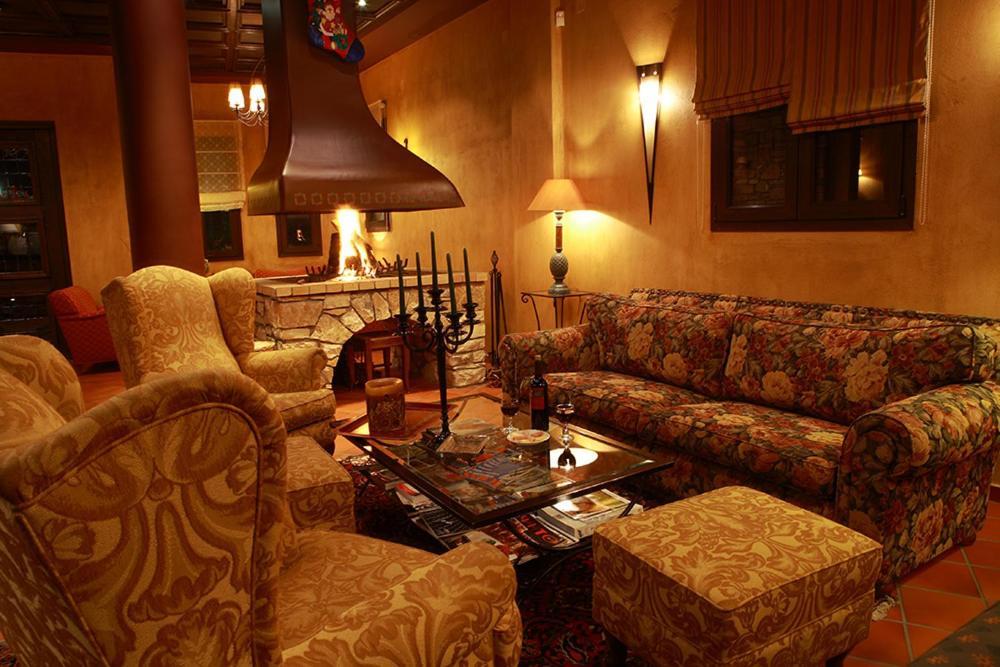Villa Virginia Hotel Voutiron Екстериор снимка